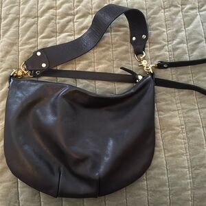Clare V Black Moyen bag